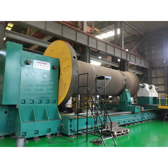 Heavy-duty CNC horizontal lathe